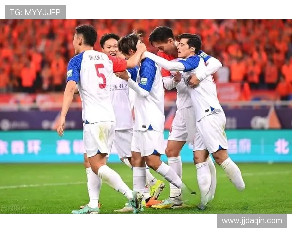 激烈对决燃爆全场 体育赛事带来激情与挑战 展现运动员无限潜力与团队协作