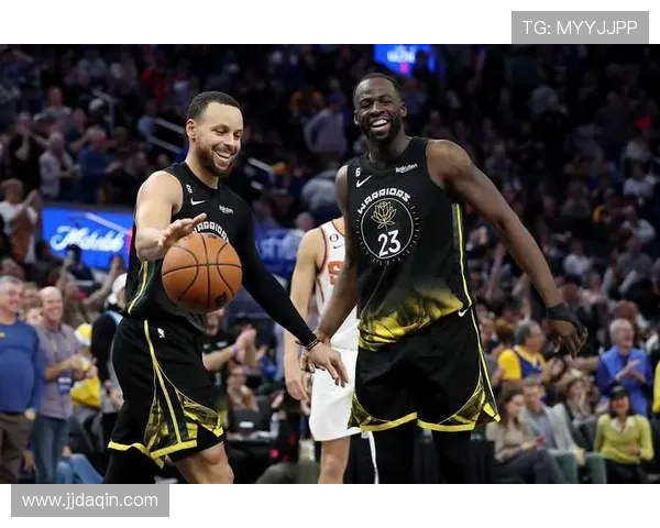 快船与湖人激战再度升级 双方争夺季后赛席位生死战一触即发
